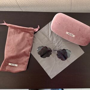 Miu Miu cloud Sunglasses with Pink Velvet Case